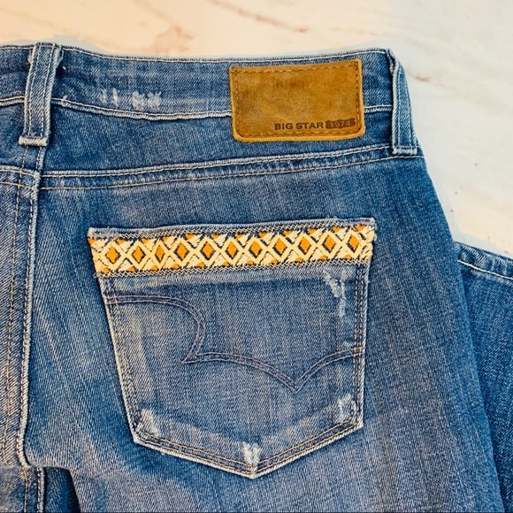 ⭐️ BIG STAR Rikki Low Rise Crop Jeans - Picture 5 of 7